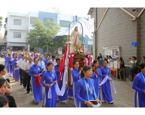 Nhấn vào ảnh để xem kích thước thật
Tên: lctx.1.jpg
Lần xem: 580
Kích thước: 67.4 KB