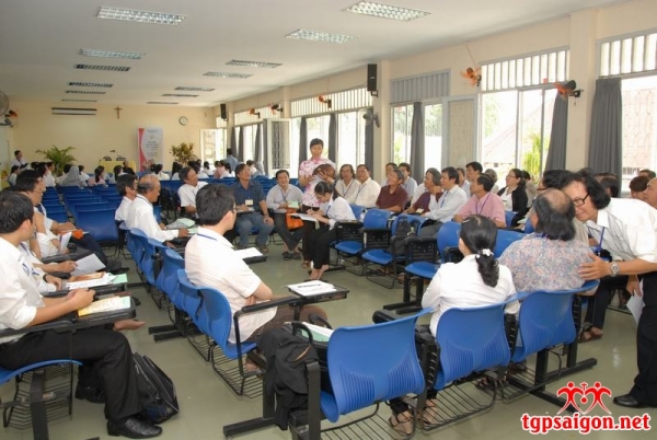 Nhấn vào ảnh để xem kích thước thật
Tên: daihoithanhnhac_nhom.jpg
Lần xem: 478
Kích thước: 199.2 KB