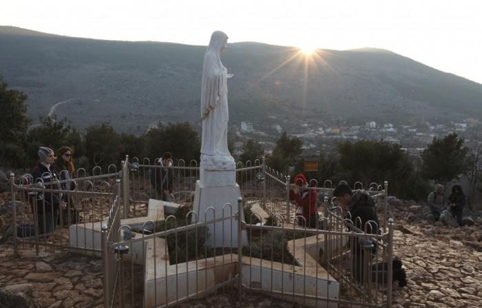 Nhấn vào ảnh để xem kích thước thật
Tên: medjugorje.jpg
Lần xem: 288
Kích thước: 41.8 KB